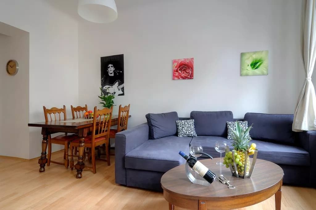 Apartments Praha 6, s.r.o., Praga Břevnov