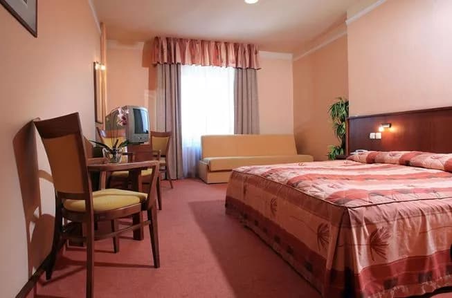 Atlantic Hotel, Prag Neustadt
