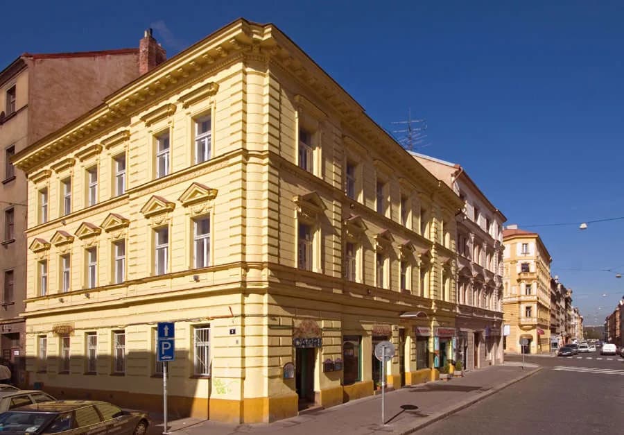 Apartments house Amandment, Praga Holešovice