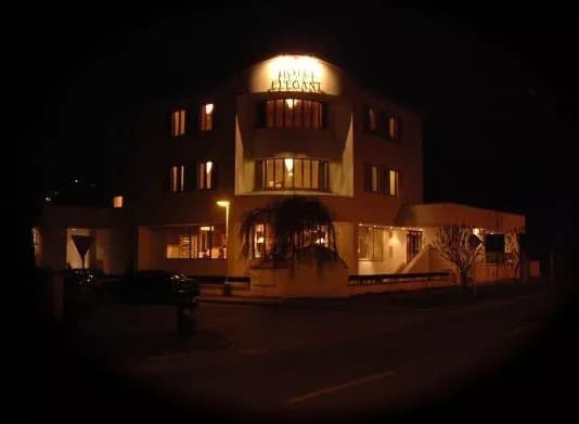 Hotel Elegant, Praha Ruzyně