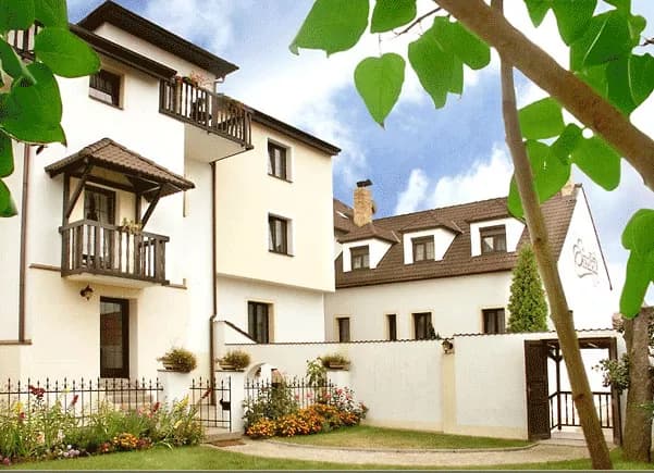 Photo of EXCELLENT HOTEL GARNI