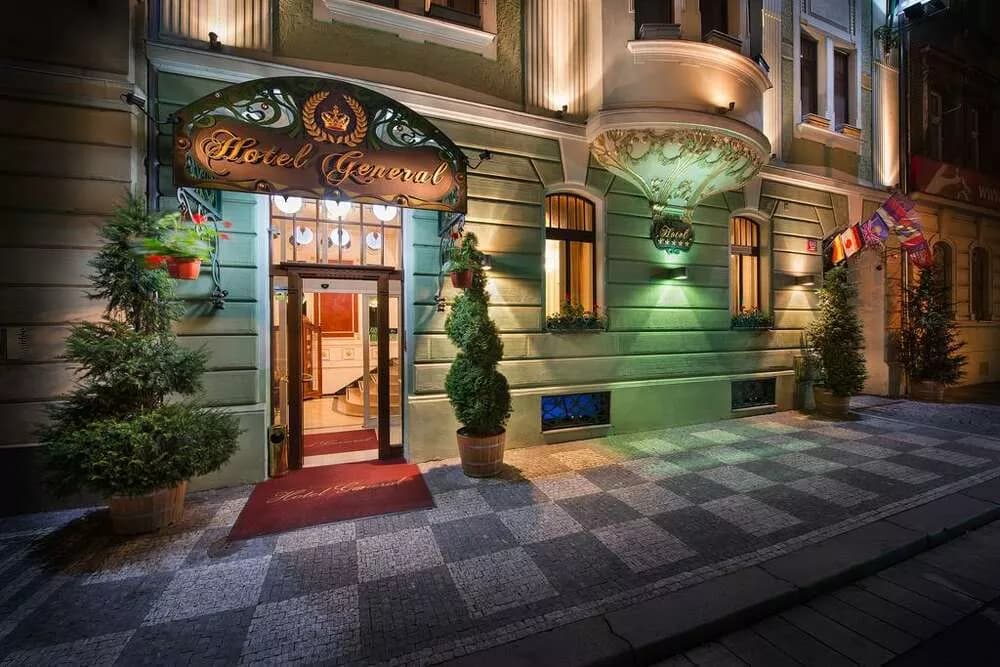 Hotel GENERAL, Praha Smíchov