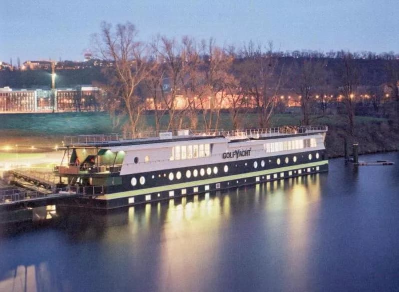 greenYacht Hotel, Prag Rohanský ostrov