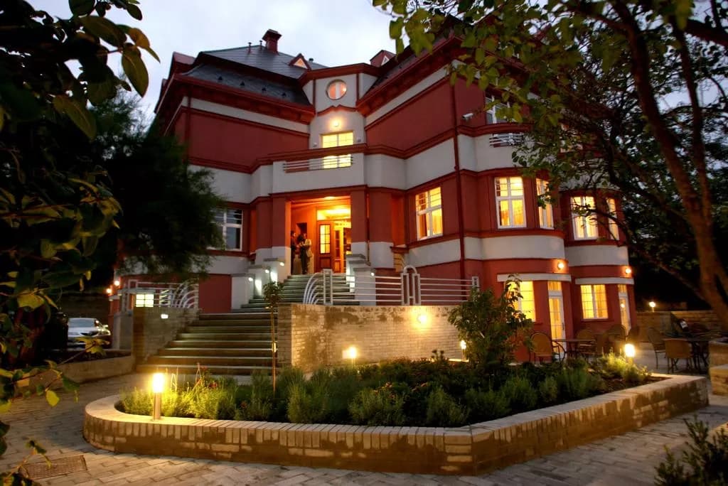 Hotel Villa, Prag Strašnice