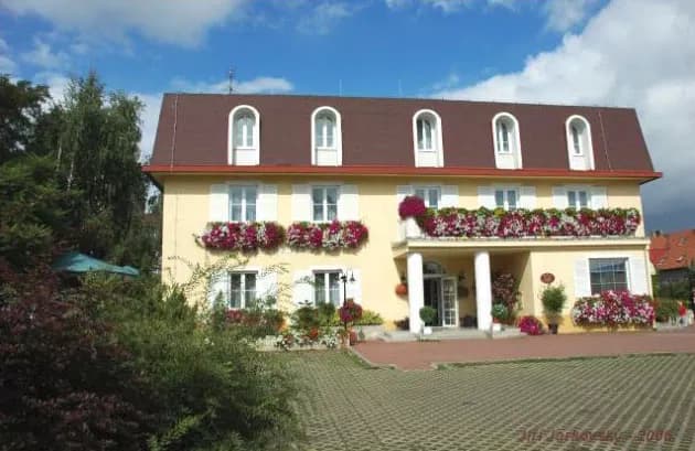 JaS Pension, Praga Suchdol