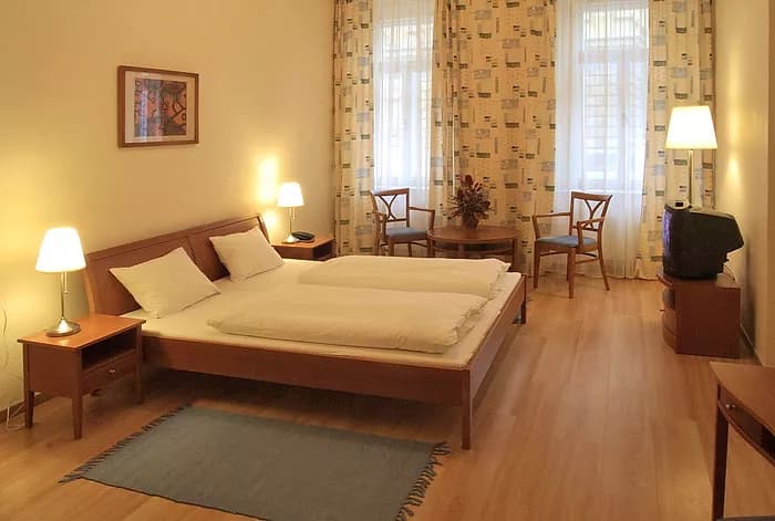 HOTEL ORION, Praha Vinohrady