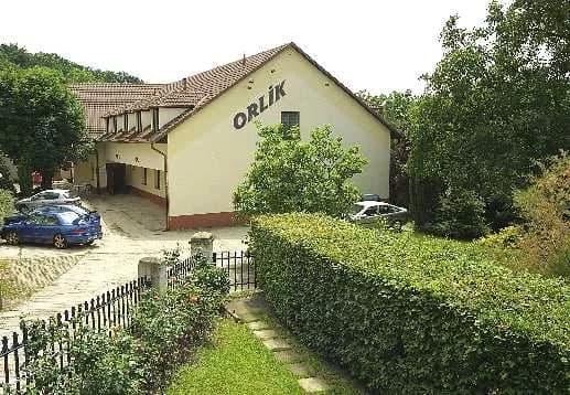 Hotel Orlík, Praga Hodkovičky