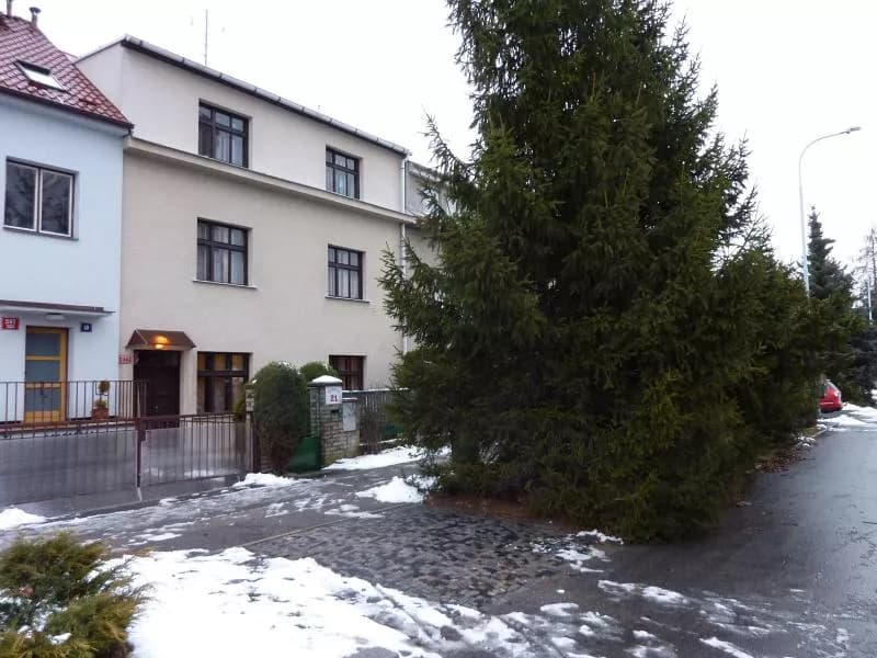 Pension 21, Praga Bohnice