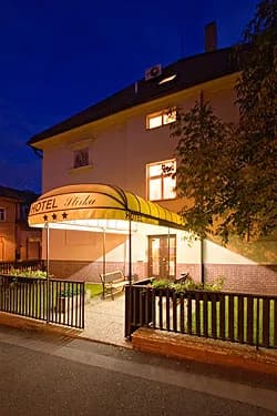 Hotel Stírka, Praga Kobylisy