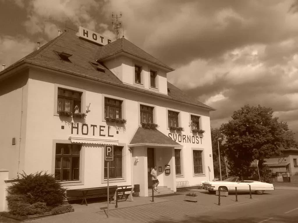 Hotel Svornost, Praga Dolní Počernice