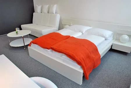 Hotel Tranzit 2