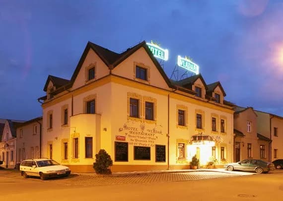 BookClever Apartments Prague, Praga Krč