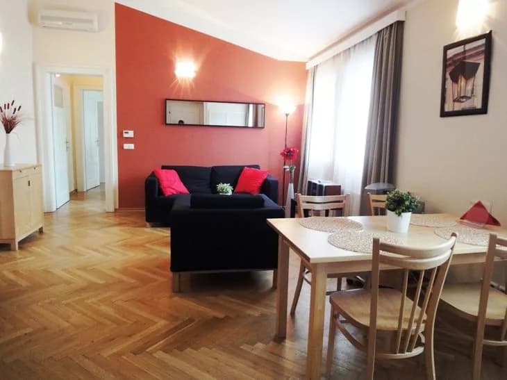 Lovely Prague Apartments - Truhlářská, Praha Nové Město